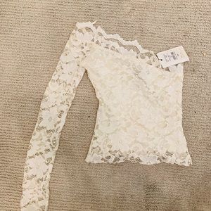 white women one slive shirt